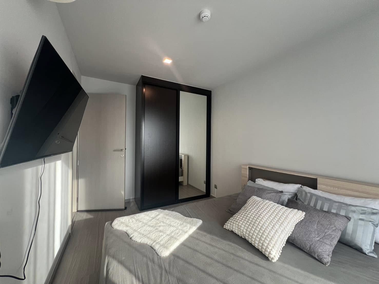 (CRB-163) Rented>Life ladprao,1bed,1bath,35sqm,37fl.