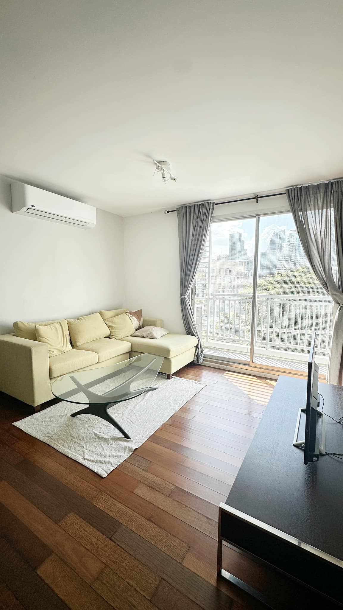 (CRA-1307)The 49 Plus 2,BTS Thonglor (0.7 km),2bed ,2bath ,79sqm, 7FL