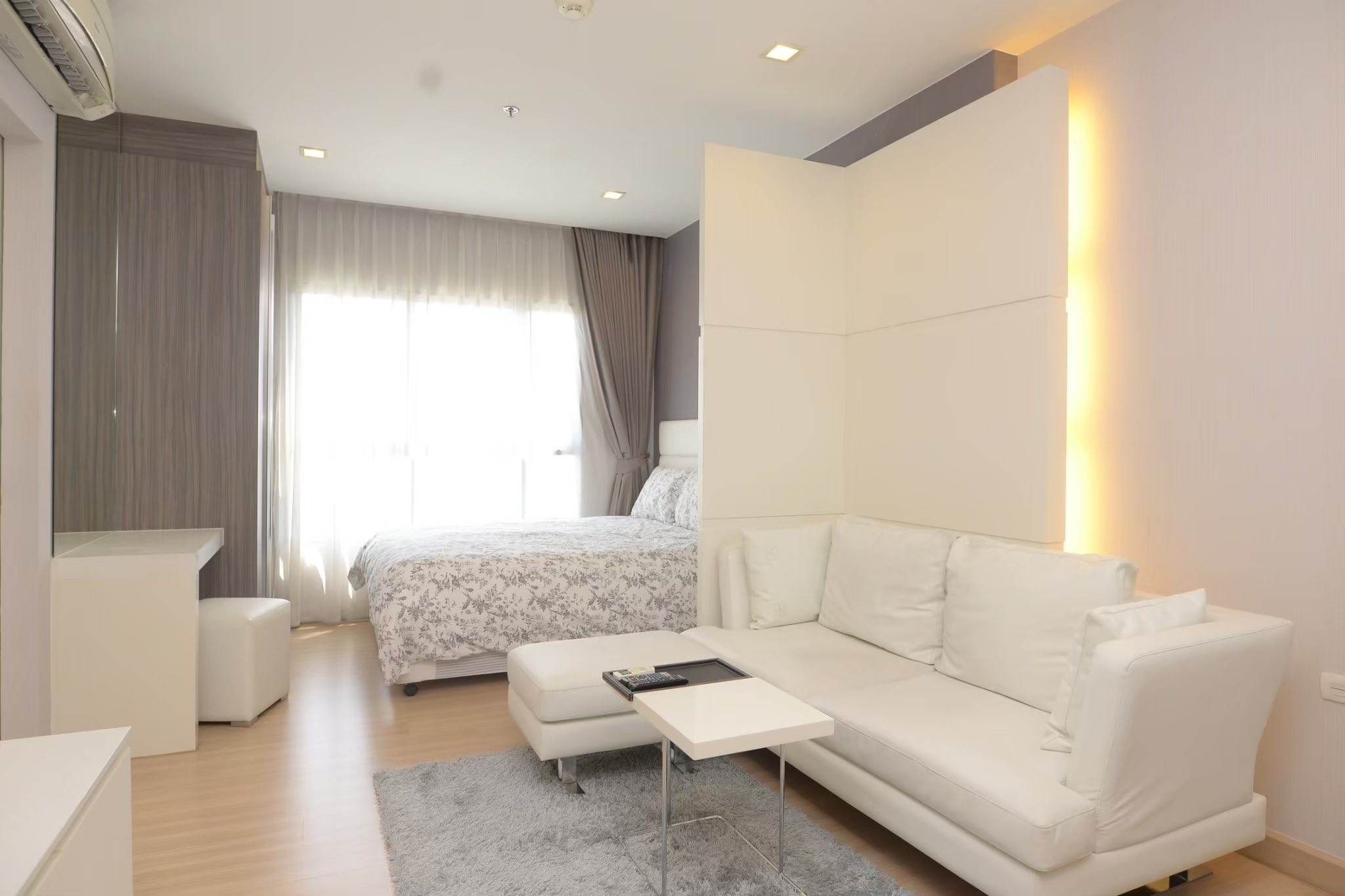(CBB-1270) Urbano Absolute Sathon-Taksin ,1bedStudio,1bath,30sqm,28fl.