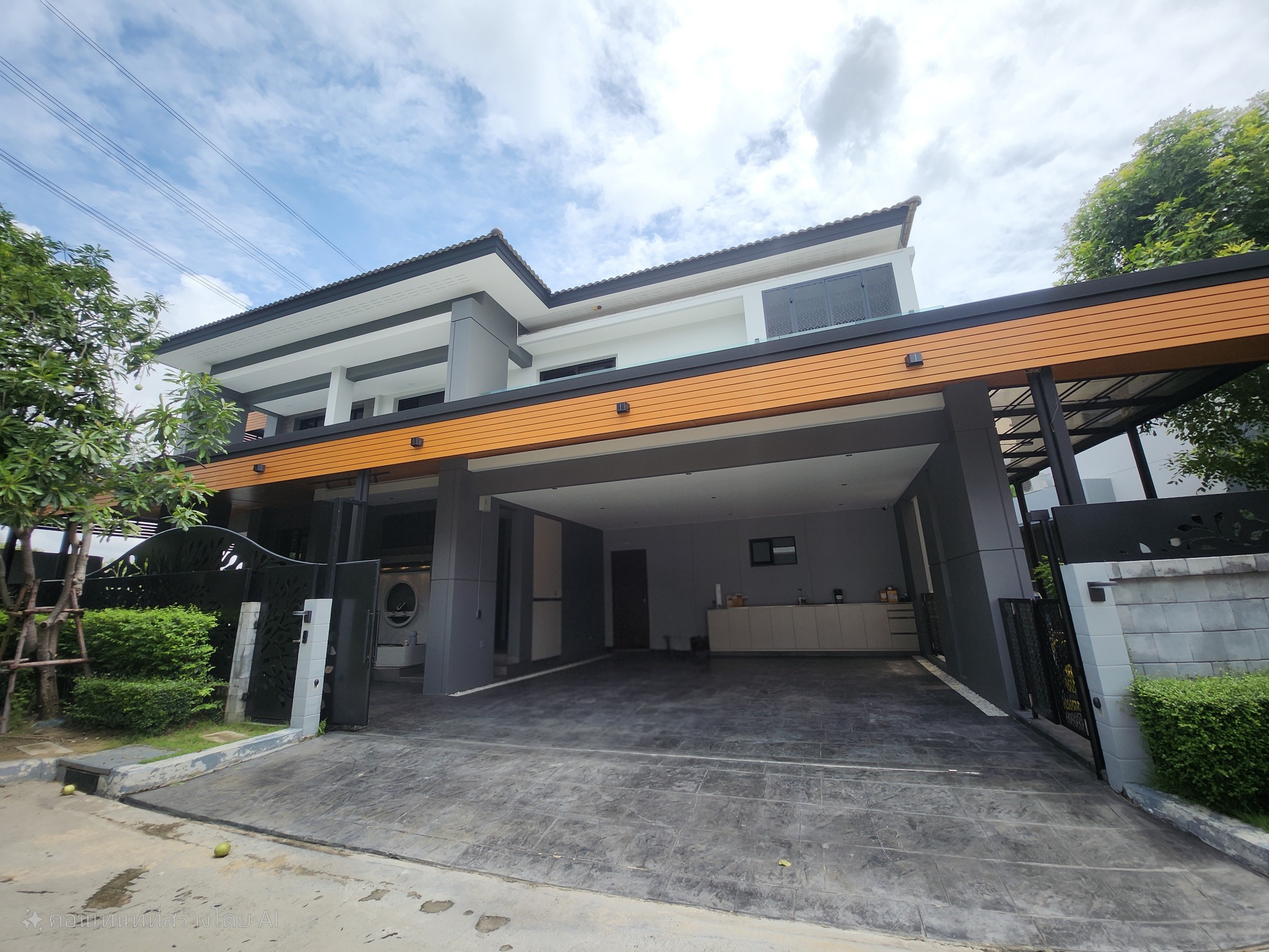 (VRB-1308) The City Bangna Km.7 ,5beds,6baths,1pool,380sqm,2storey.