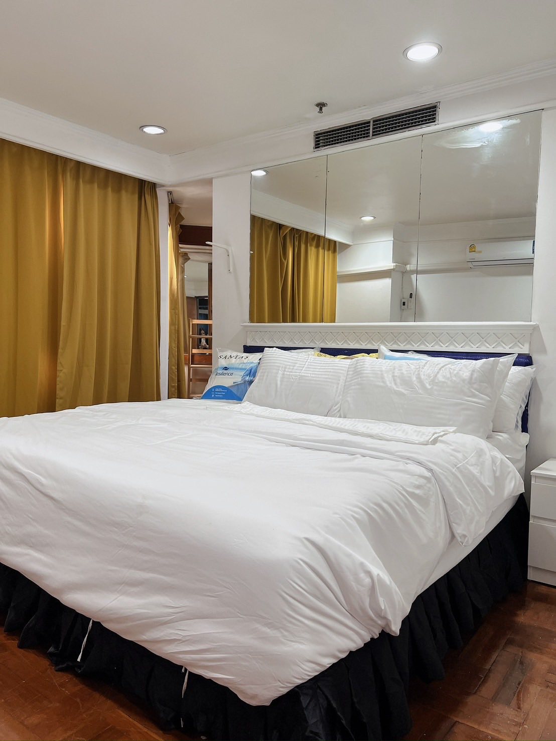 (CRB-1323) Witthayu Complex ,3beds,2baths,120sqm,34fl.