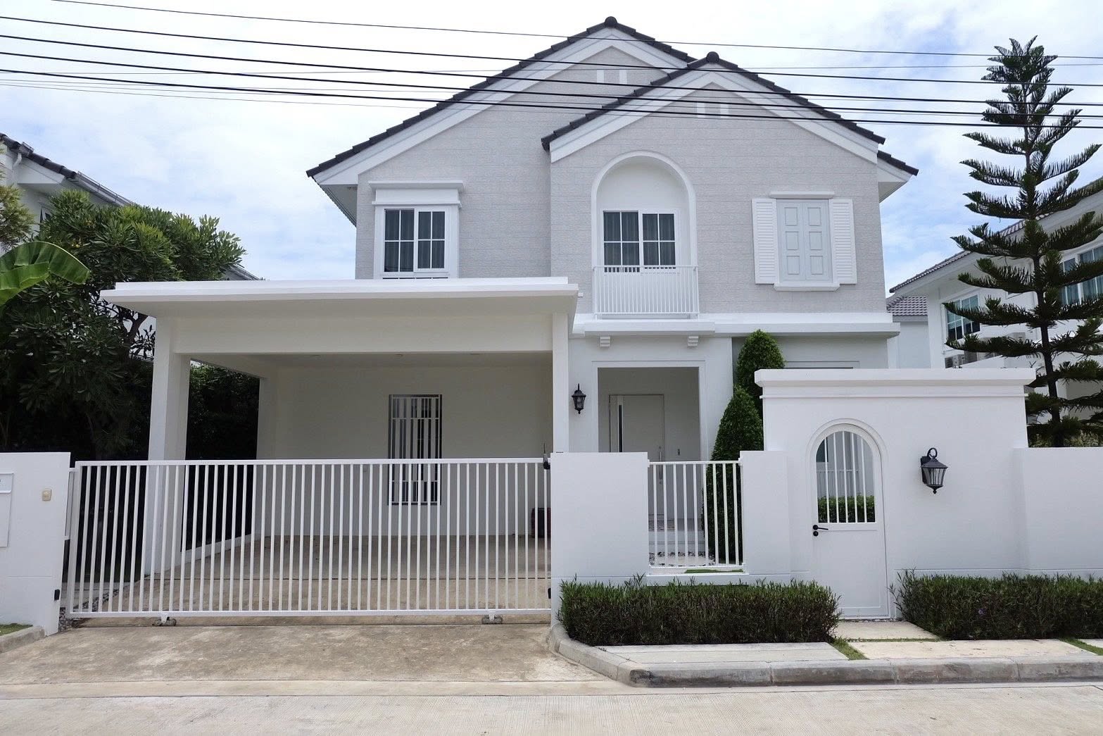 (VRB-1326) Chaiyapruek Bangna Km.15 ,3beds,3baths,268sqm,2storey.