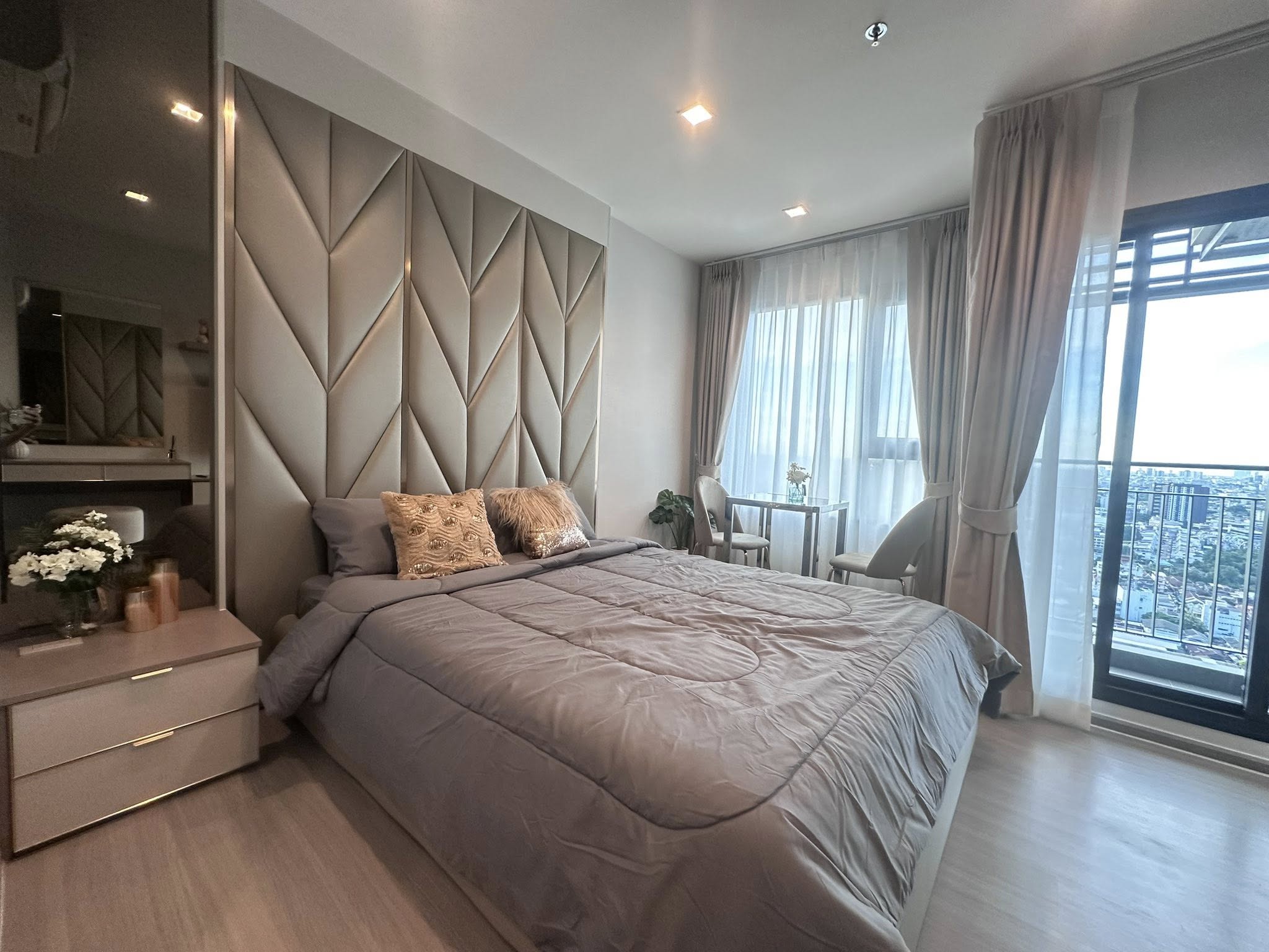 (CRB-1333) Life Sathorn Sierra ,1bed,1bath,29sqm,30fl.