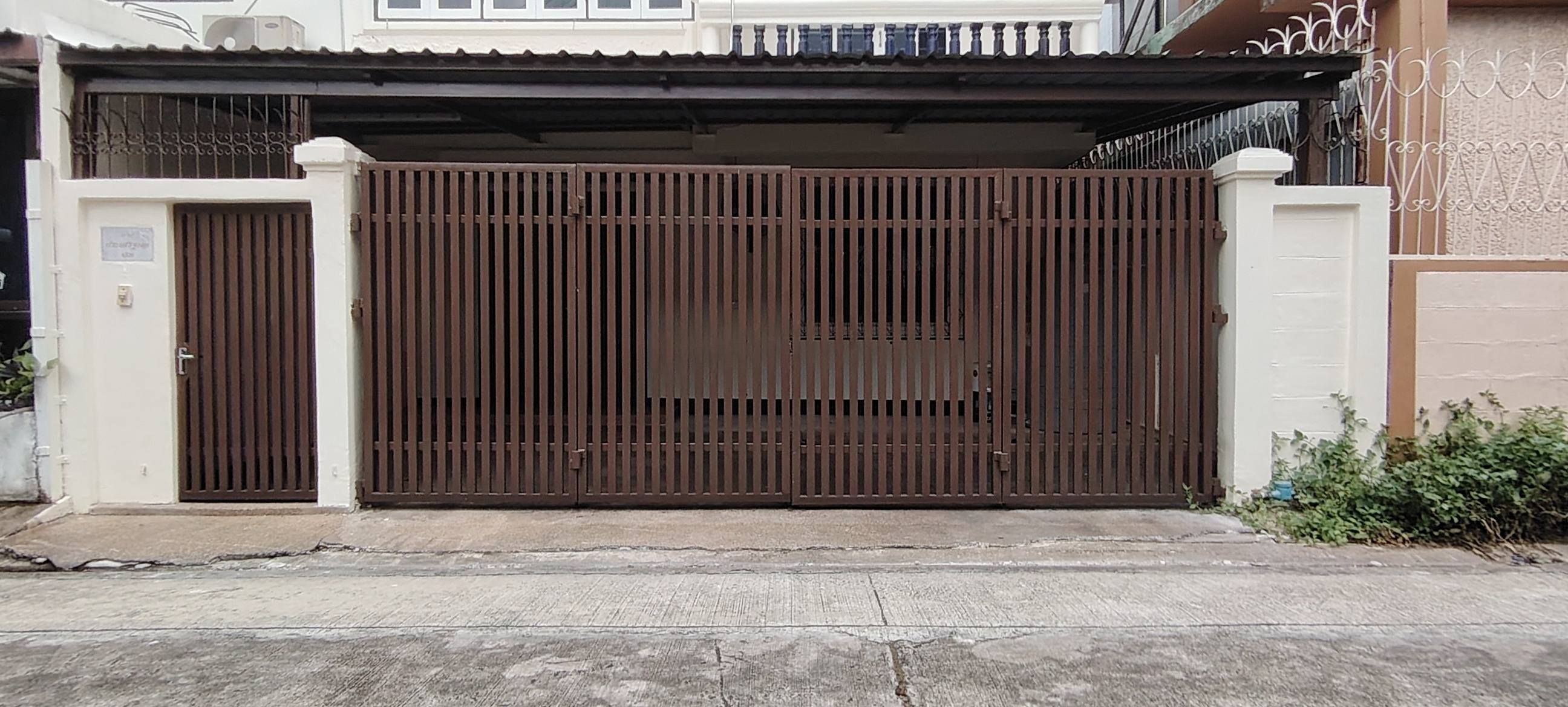 (VRB-1352) Lat Phrao 25 ,3beds,3baths,84sqm,3storey.