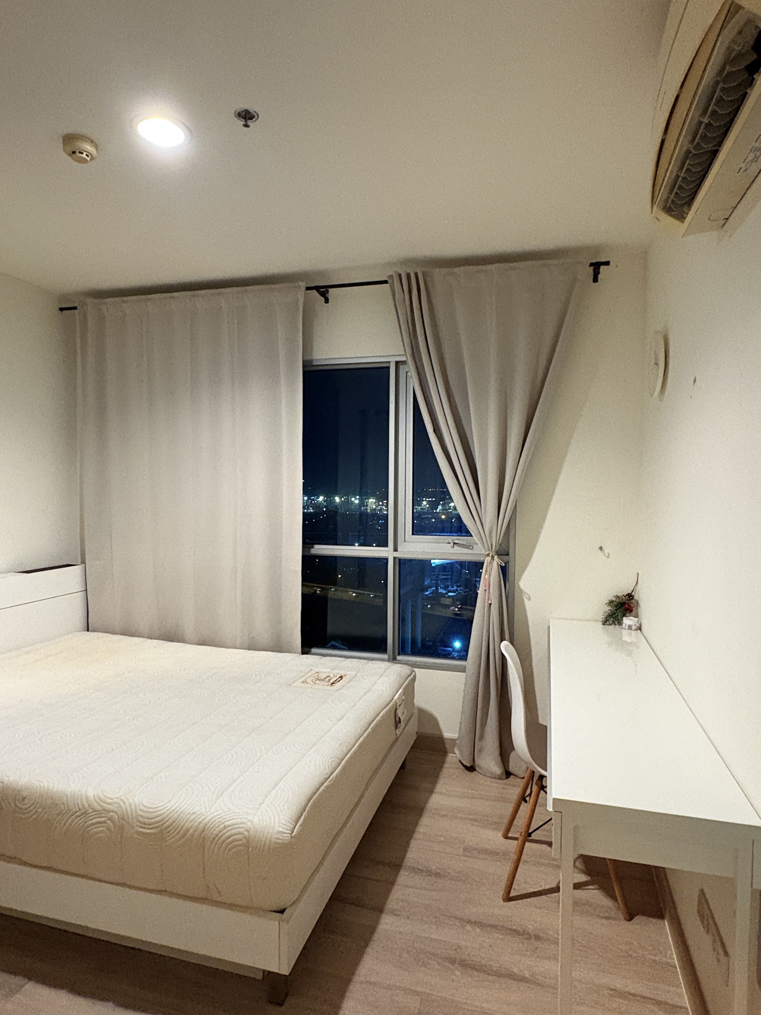 (CRB-1374) Aspire Rama 4 ,1bed,1bath,28sqm,32fl.