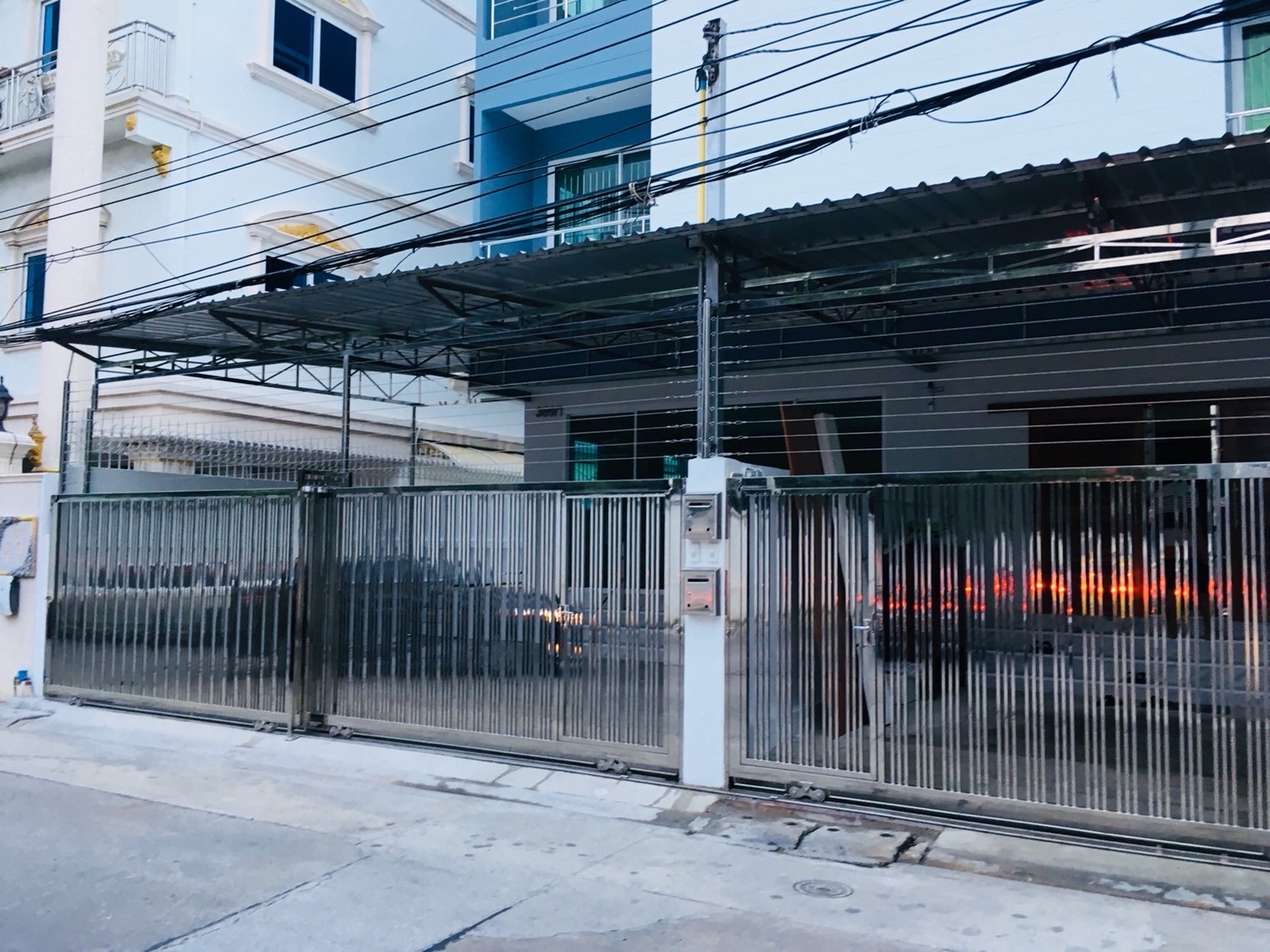 (VRB-1542) Mengjai Intersection , 2beds,3baths,112sqm,3storey.