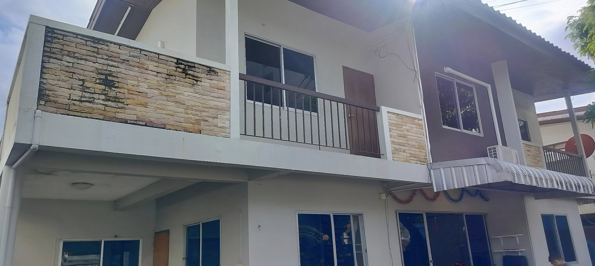 (VSB-1596) Suthisan Soi Sabaijai ,3beds,3baths,220sqm,2storey.