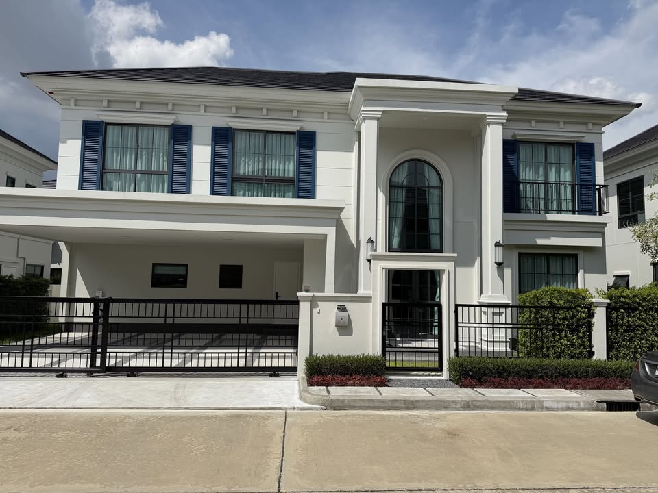 (VRB-1623) Setthasiri Bangna KM.10 , 4beds,5baths,310sqm,2storey.