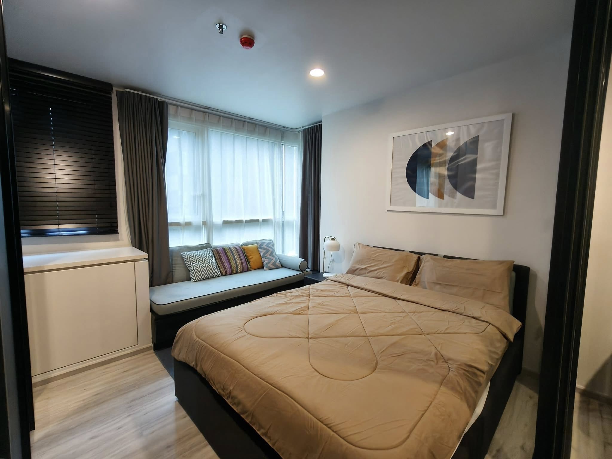 (CRB-1717) XT Huaikhwang ,1bed,1bath,30sqm,9fl,towerA.