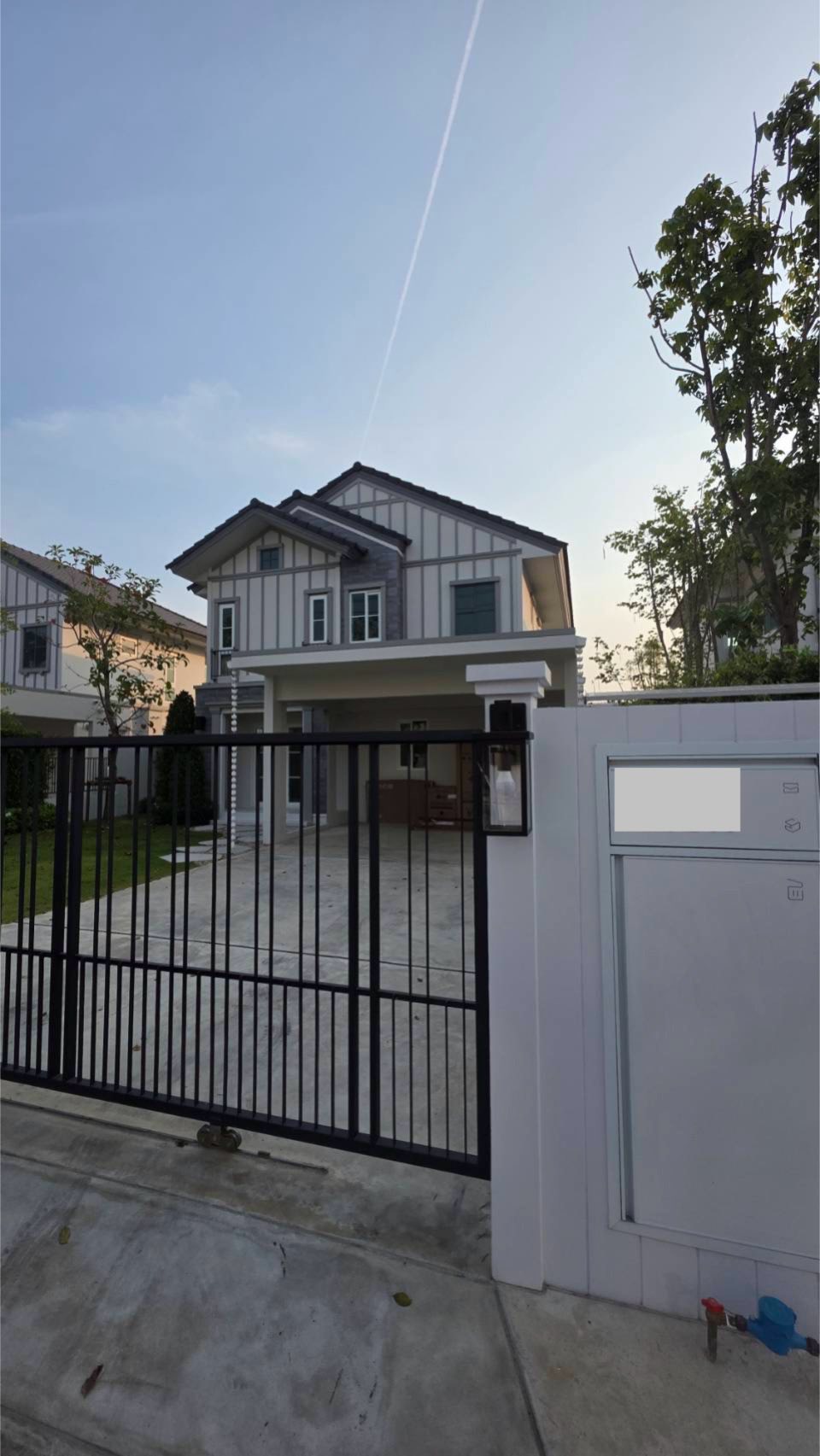 (VRB-1754) Villaggio 3 Srinakarin-Bang Na ,4beds,3baths,153sqm,2storey.