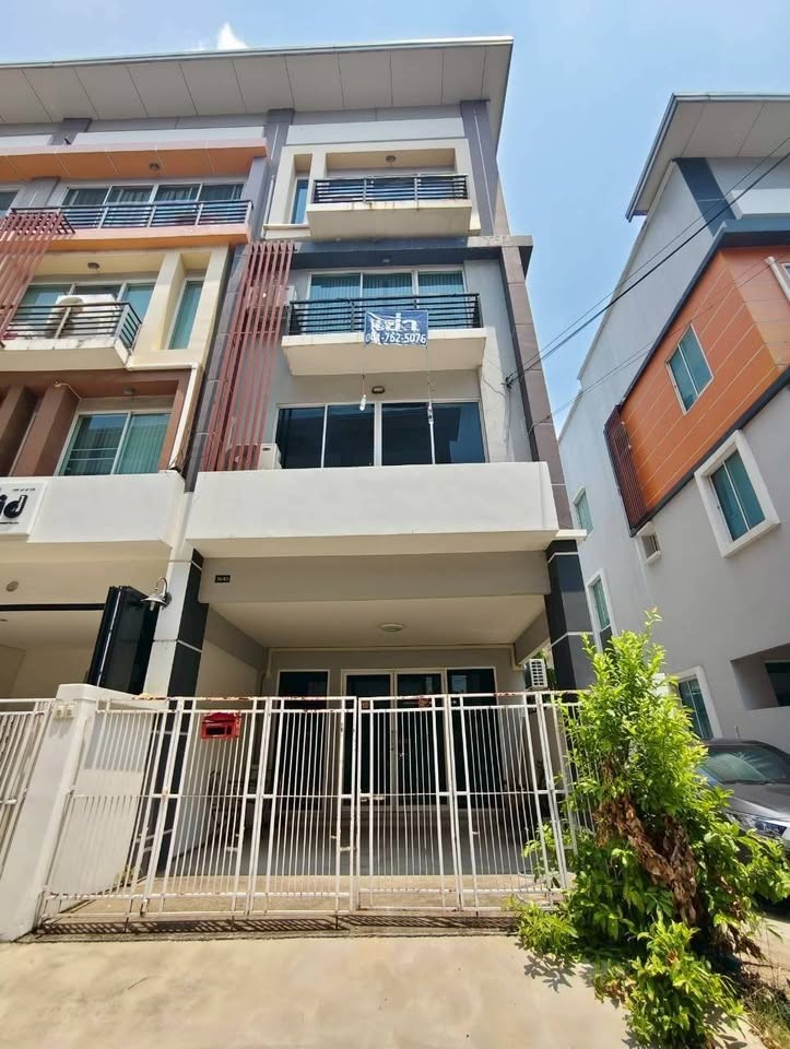 (ORB-1776) RK Biz Center ,2rooms,3halls,4baths,200,4storey.